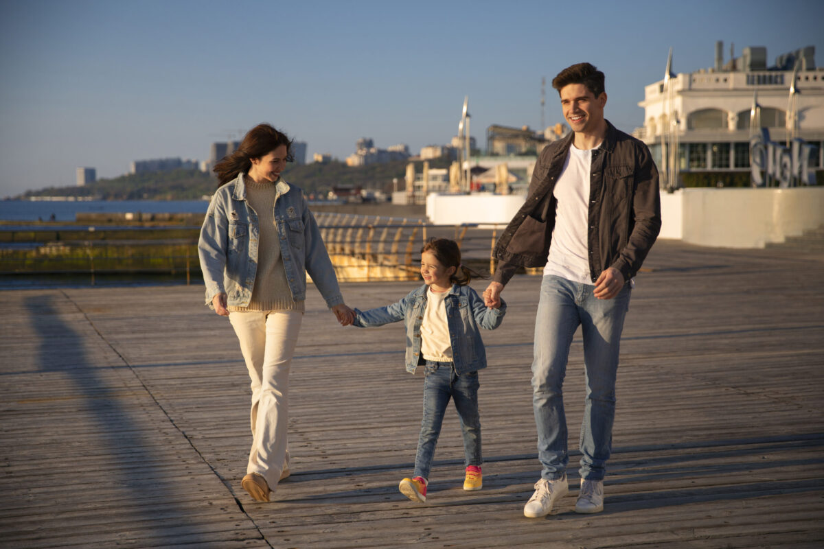 parents with child in costa del sol